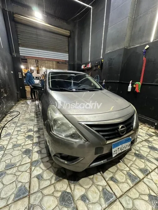 Nissan Sunny 2016 Dark Gray Used for Sale - 2