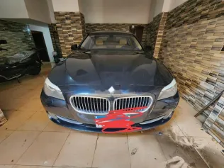 بي ام دبليو 523 2012 أسود مستعملة للبيع