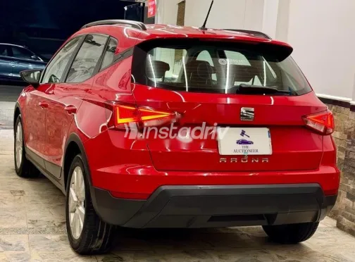 سيات ارونا 2021 أحمر مستعملة للبيع - 5