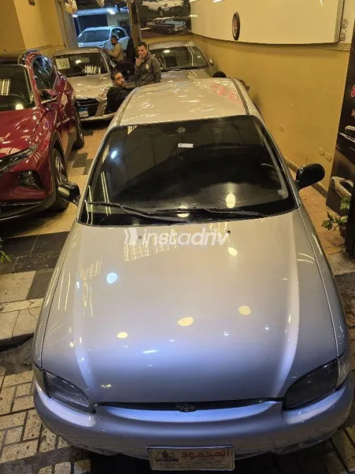 هيونداي اكسنت RB 2001 فضي مستعملة للبيع - 3