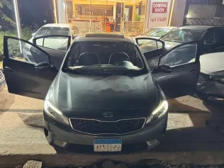 كيا كي 4 2018 رمادي مستعملة للبيع