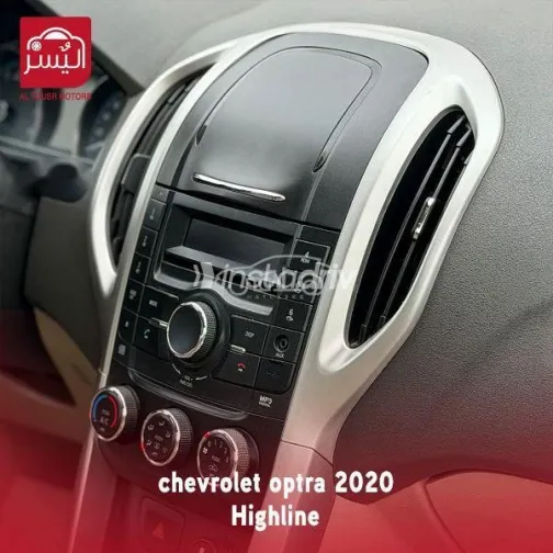 شيفروليه أوبترا 2020 أحمر غامق مستعملة للبيع - 3