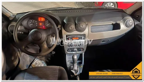 رينو لوجان 2010 أسود مستعملة للبيع - 2