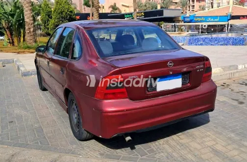 Opel Vectra 2001 White Used for Sale - 9