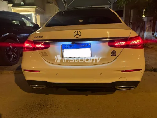Mercedes E 200 2021 White Used for Sale - 3