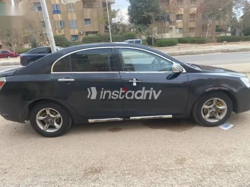 جيلي امجراند 2015 أسود مستعملة للبيع - 4