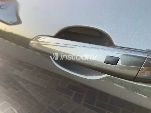 هيونداي إلنترا 2025 رمادي جديدة للبيع - 7