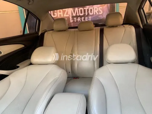 ام جى 5 2021 فضي مستعملة للبيع - 3