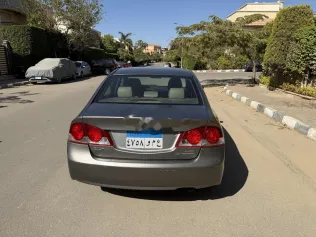 هوندا سيفك 2007 رمادي مستعملة للبيع