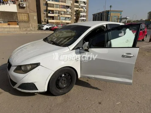 Seat Ibiza 2012 White Used for Sale - 1