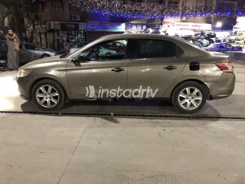 Peugeot 301 2015 Gold Used for Sale - 3