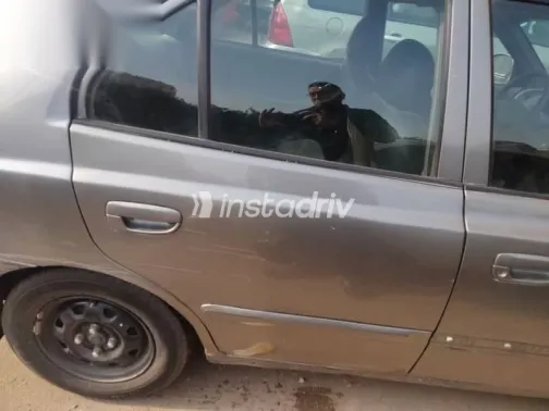 Hyundai Verna 2009 Gray Used for Sale - 3