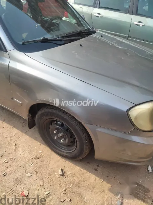 Hyundai Verna 2009 Gray Used for Sale - 5
