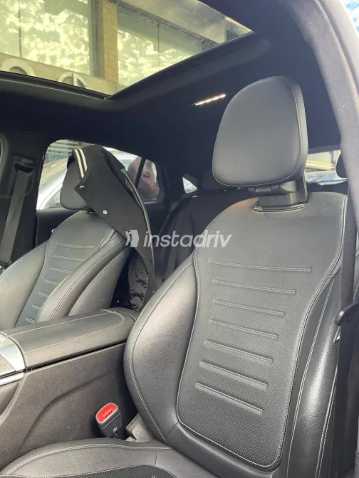 مرسيدس GLC 200 2024 أبيض مستعملة للبيع - 2