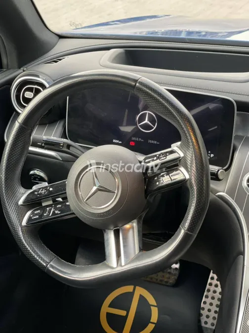 مرسيدس GLC 200 2024 أبيض مستعملة للبيع - 5