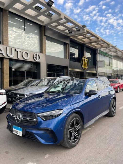 مرسيدس GLC 200 2024 أبيض مستعملة للبيع - 8