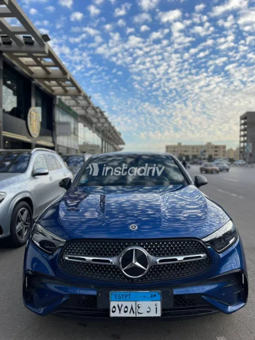 مرسيدس GLC 200 2024 أبيض مستعملة للبيع - 9