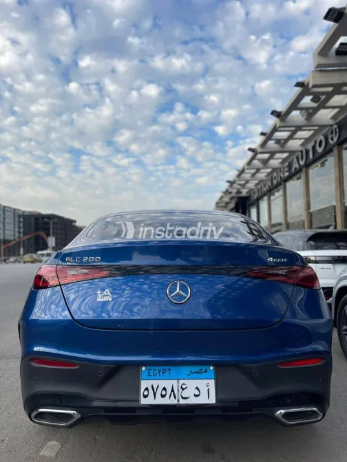 مرسيدس GLC 200 2024 أبيض مستعملة للبيع - 10