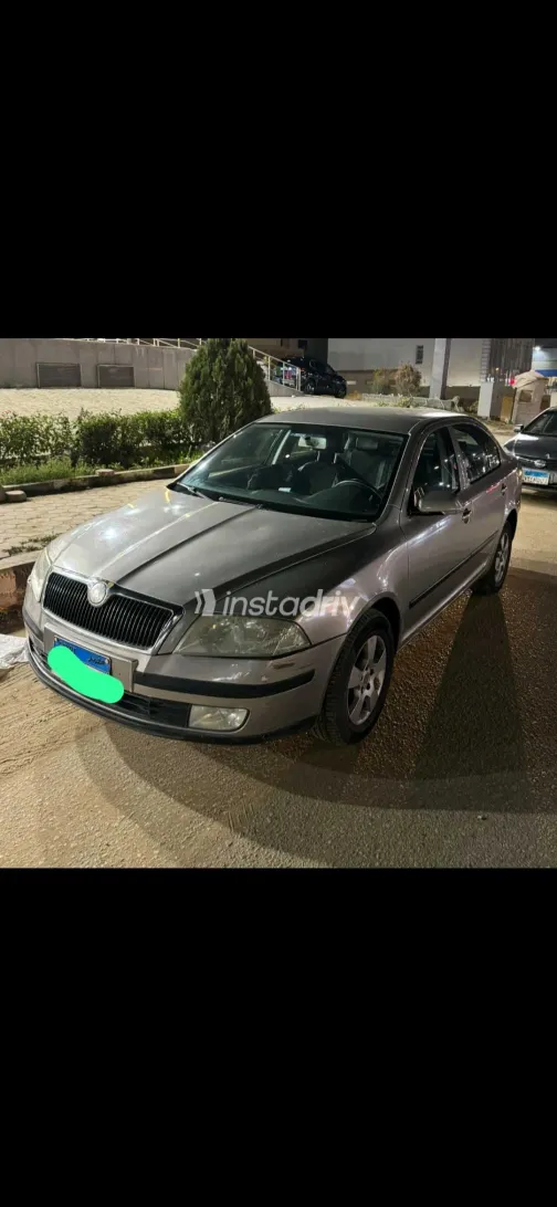 سكودا اوكتافيا 2007 أبيض مستعملة للبيع - 1