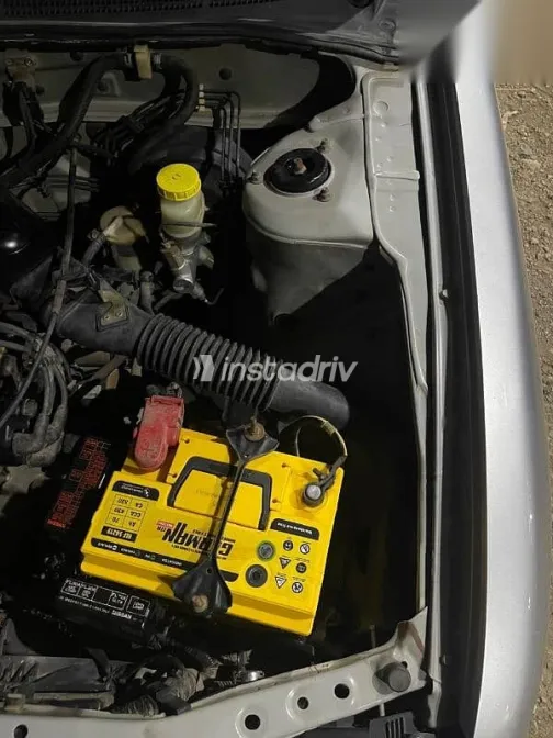 Nissan Sunny 2000 Silver Used for Sale - 6