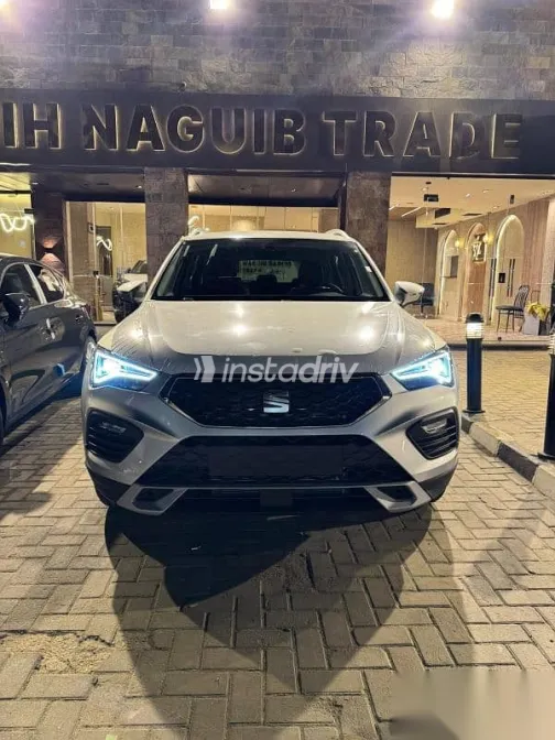 سيات اتيكا 2026 فضي جديدة للبيع - 1