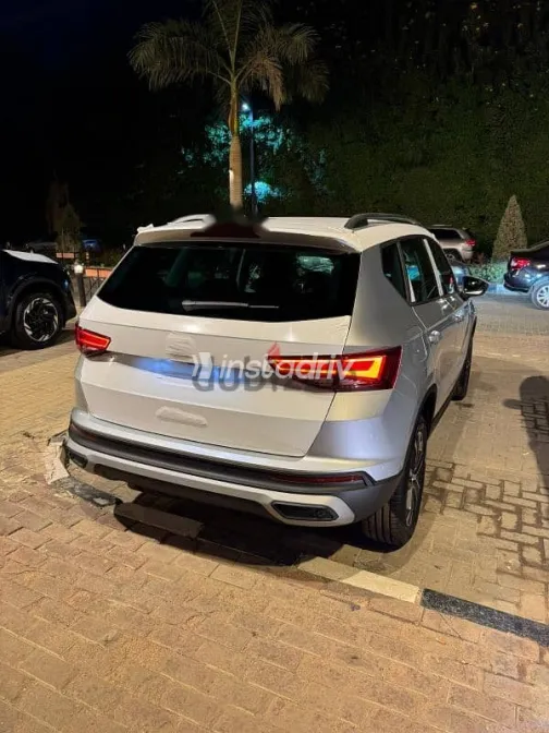 سيات اتيكا 2026 فضي جديدة للبيع - 3