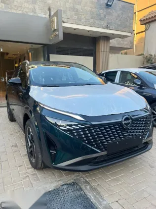 نيسان قشقاي 2026 أخضر جديدة للبيع
