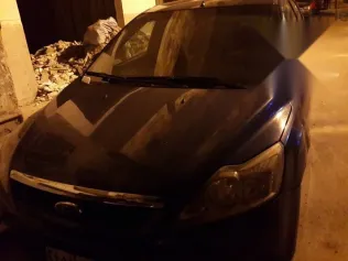 فورد فوكس 2010 أزرق غامق مستعملة للبيع