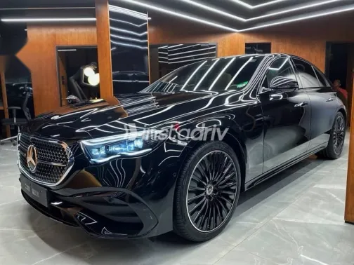 مرسيدس E 200 2026 أسود جديدة للبيع - 2