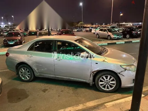 تويوتا كورولا 2008 فضي مستعملة للبيع - 6