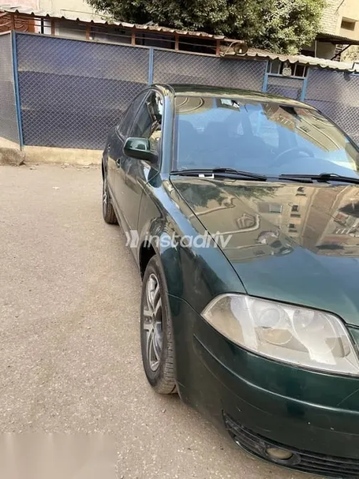 Volkswagen Passat 1999 Green Used for Sale - 5