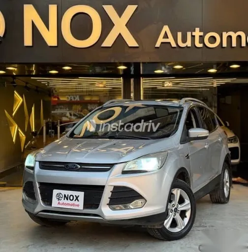 Ford Kuga 2015 Silver Used for Sale - 3