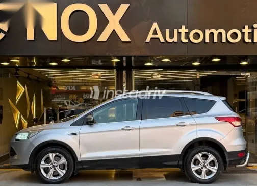 Ford Kuga 2015 Silver Used for Sale - 4