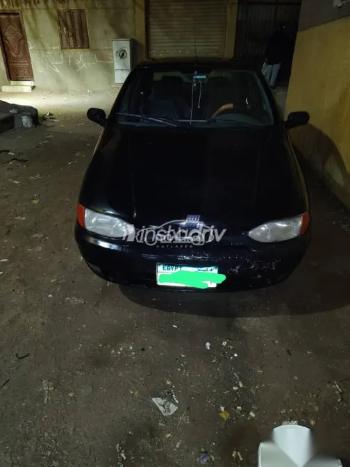 فيات سينا 2002 أسود مستعملة للبيع - 1