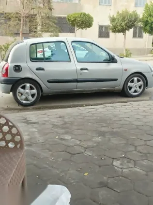 رينو كليو 2002 فضي مستعملة للبيع