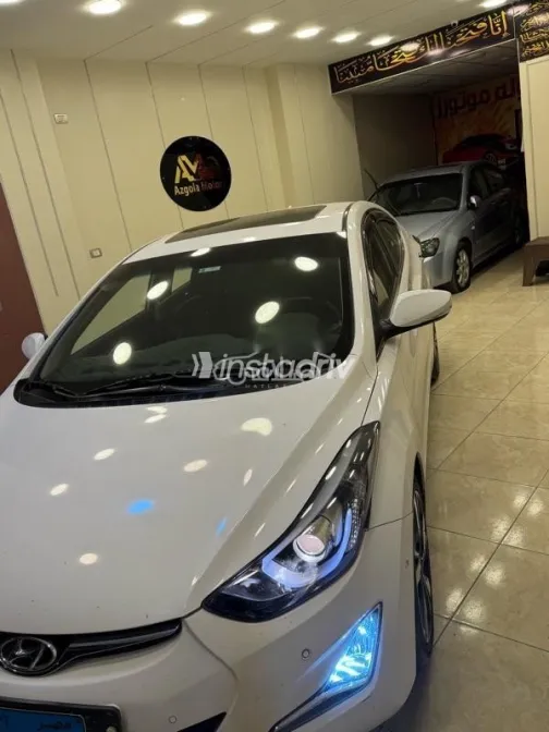 Hyundai Avante 2014 White Used for Sale - 2