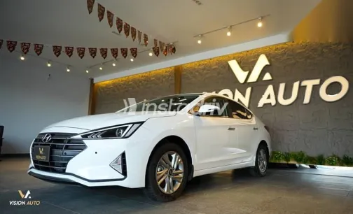 هيونداي إلنترا 2026 أبيض جديدة للبيع - 4