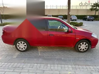 رينو سيمبول 2010 أحمر مستعملة للبيع