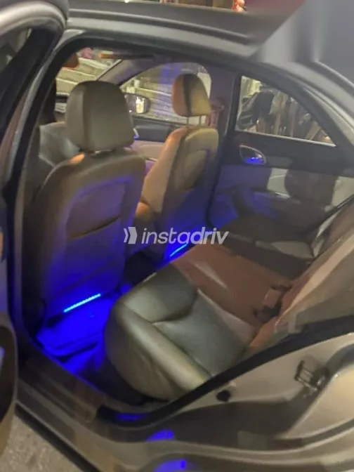 شيفروليه أوبترا 2018 فضي مستعملة للبيع - 2