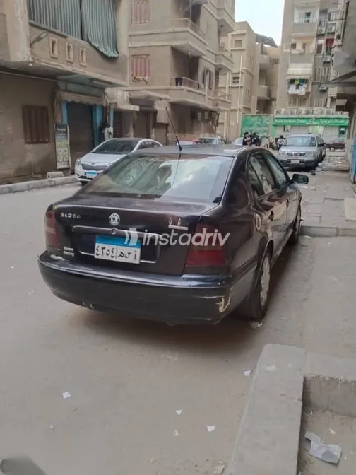 سكودا اوكتافيا 1998 أسود مستعملة للبيع - 8