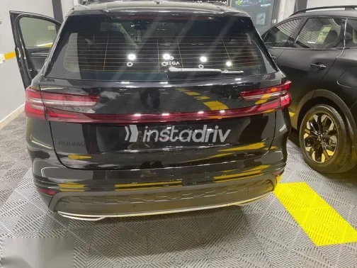 سكودا كودياك 2025 أسود جديدة للبيع - 3