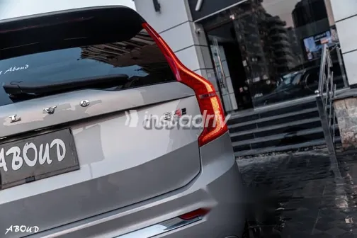 Volvo XC90 2024 Silver Used for Sale - 9