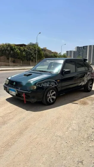 سكودا فيليشيا 1996 أخضر غامق مستعملة للبيع