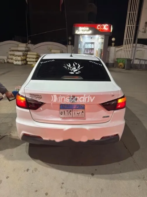 شانجان V7 2017 أبيض مستعملة للبيع - 3