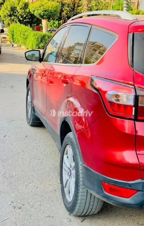 فورد كوجا 2016 أبيض مستعملة للبيع - 2