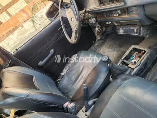 مازدا 323 1983 أزرق مستعملة للبيع - 3