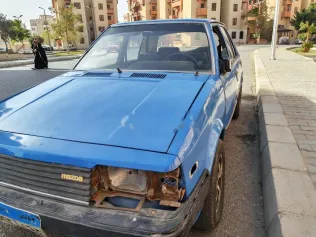 مازدا 323 1983 أزرق مستعملة للبيع