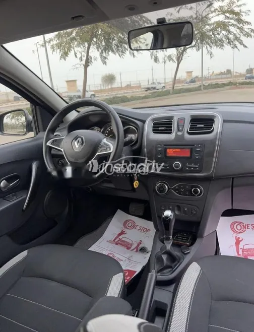 Renault Sandero Step Way 2023 White Used for Sale - 2