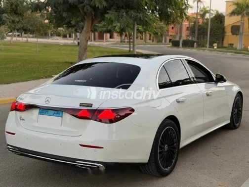 Mercedes E 200 2024 White Used for Sale - 4