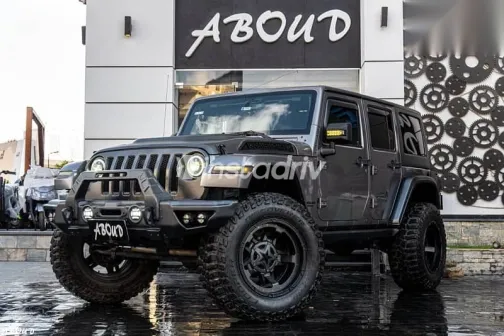 Jeep Wrangler 2018 Gray Used for Sale - 4